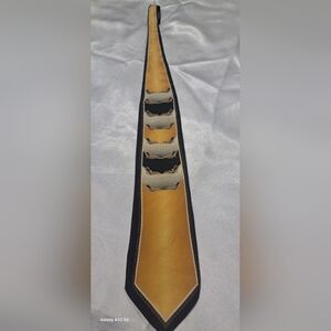 Stylish Gold and Black Men's Tie